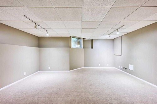 7 Suncastle Crescent Se, Calgary, AB 