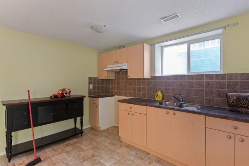 23 Saddlecrest Way Ne, Calgary, AB 