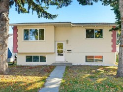 215 Rundlecairn Road NE Calgary, AB T1Y 2X8