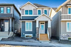 15457 45 Street SWCalgary, AB T2Y 1E2