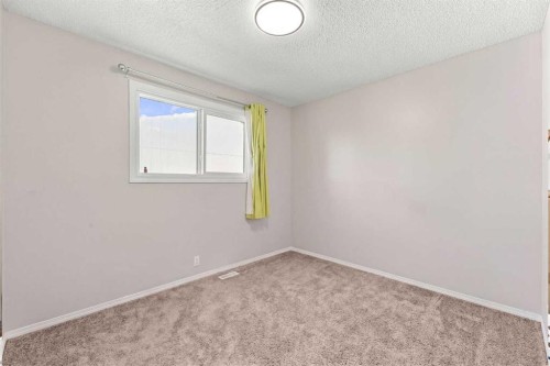 95 Rundleson Way Ne, Calgary, AB 