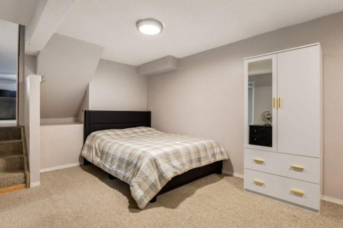 228 Deer Ridge Place Se, Calgary, AB 