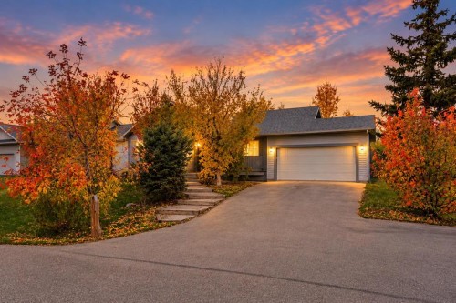 16 Nesbitt Avenue  Langdon, AB T0J 1X0