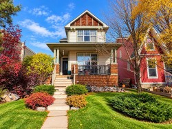 70 Auburn Bay View SE Calgary, AB T3M 0C8