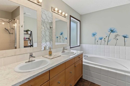 279 Panamount Hill Nw, Calgary, AB 