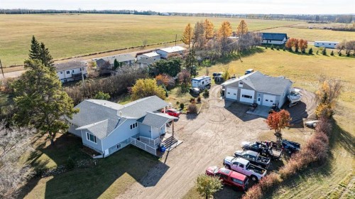 4301 39 Avenue  Ponoka, AB T4J 1A7
