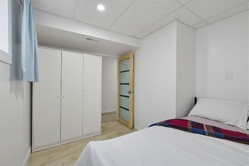 1303 Penedo Crescent Se, Calgary, AB 