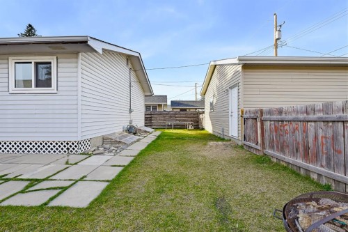 1303 Penedo Crescent Se, Calgary, AB 