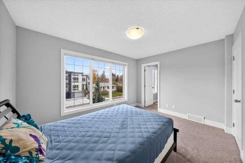 416 37 Avenue Nw, Calgary, AB 