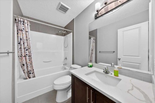 416 37 Avenue Nw, Calgary, AB 