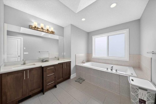 416 37 Avenue Nw, Calgary, AB 