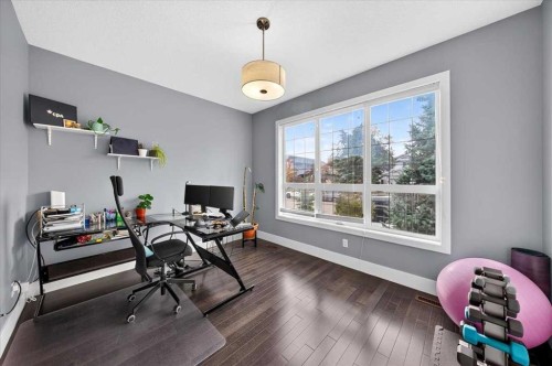 416 37 Avenue Nw, Calgary, AB 