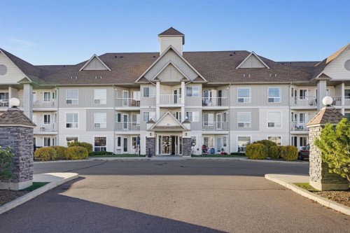 201-60 Jacobs Close  Red Deer, AB T4P 4A2