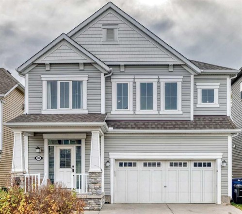 138 Windwood Grove SW  Airdrie, AB T4B 3S8