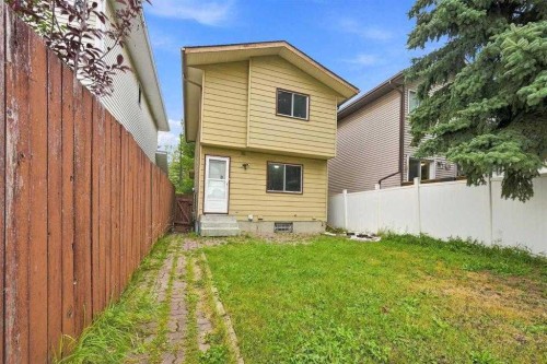 70 Edgeburn Crescent Nw, Calgary, AB 
