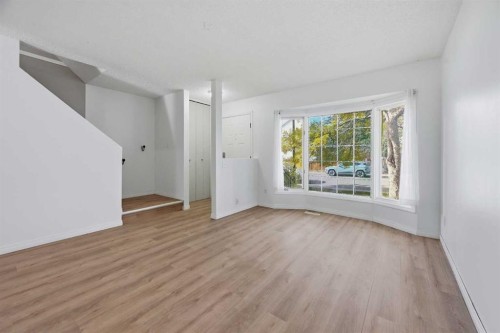 70 Edgeburn Crescent Nw, Calgary, AB 