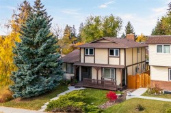 6268 Silver Springs Hill NW Calgary, AB T3B 3E6