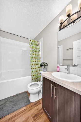 329 Seton Circle Se, Calgary, AB 