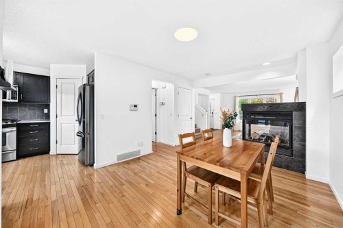 139 89 Street Sw, Calgary, AB 