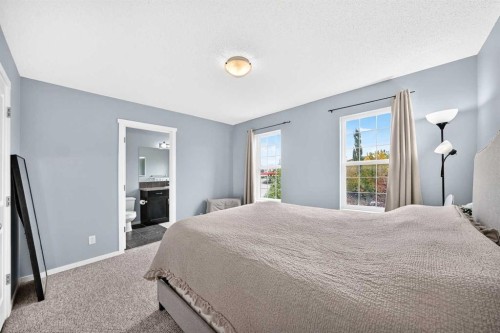 139 89 Street Sw, Calgary, AB 
