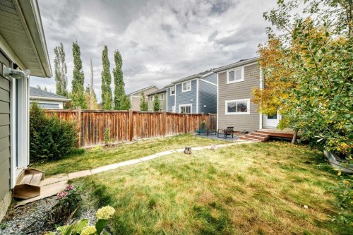 139 89 Street Sw, Calgary, AB 