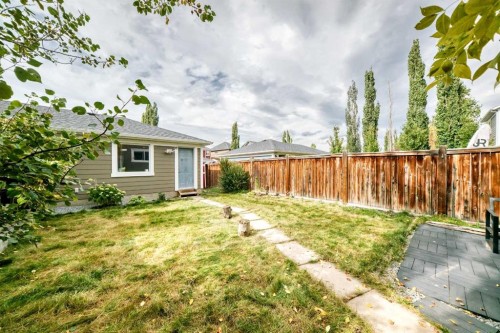 139 89 Street Sw, Calgary, AB 