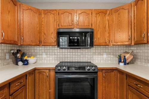 54 Deerview Terrace Se, Calgary, AB 
