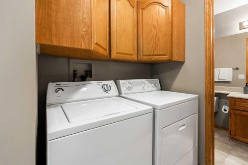 54 Deerview Terrace Se, Calgary, AB 