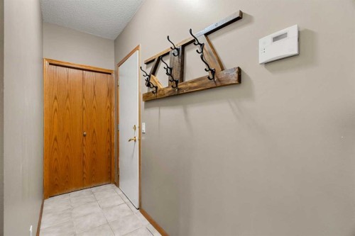 54 Deerview Terrace Se, Calgary, AB 