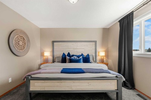 54 Deerview Terrace Se, Calgary, AB 