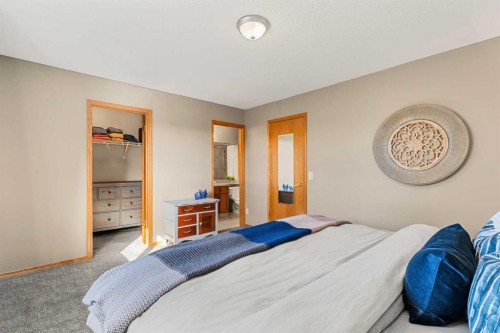 54 Deerview Terrace Se, Calgary, AB 