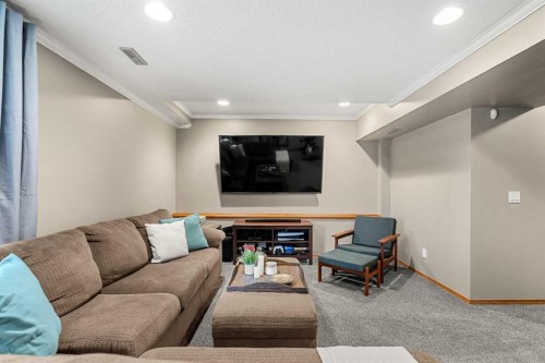 54 Deerview Terrace Se, Calgary, AB 