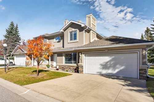 302 Mt Mckenzie Gardens Se, Calgary, AB 
