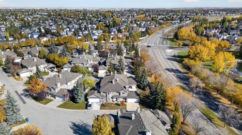 302 Mt Mckenzie Gardens Se, Calgary, AB 