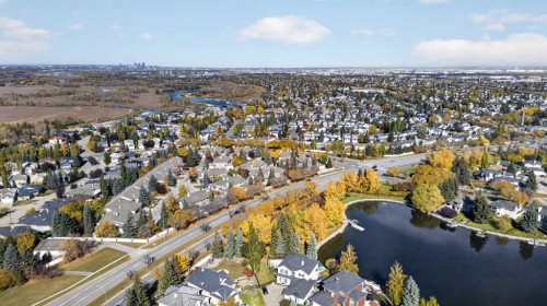 302 Mt Mckenzie Gardens Se, Calgary, AB 