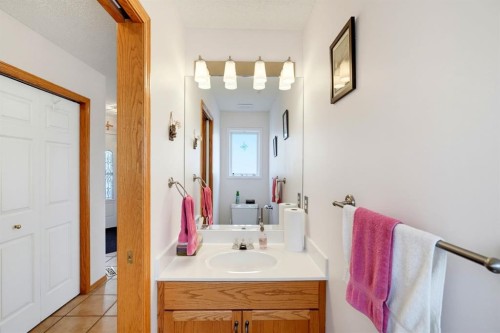 534 Bridlecreek Green Sw, Calgary, AB 