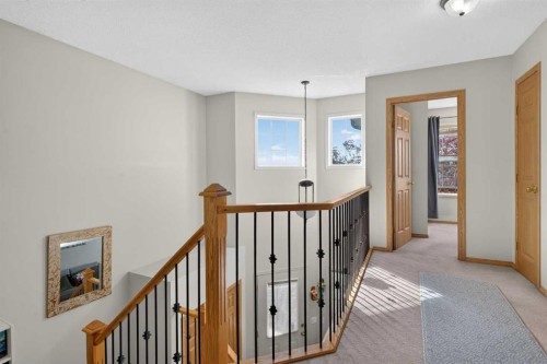 52 Citadel Forest Close Nw, Calgary, AB 