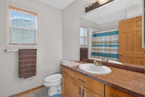 52 Citadel Forest Close Nw, Calgary, AB 