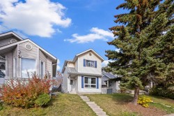 70 Dovercliffe Way  Calgary, AB T2B 2C6
