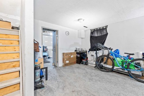 70 Dovercliffe Way, Calgary, AB 
