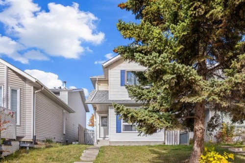 70 Dovercliffe Way, Calgary, AB 
