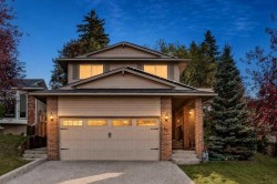 40 Silver Ridge Court NW Calgary, AB T3B 4V5