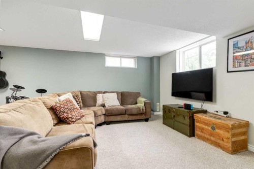 36 Hudson Road Nw, Calgary, AB 