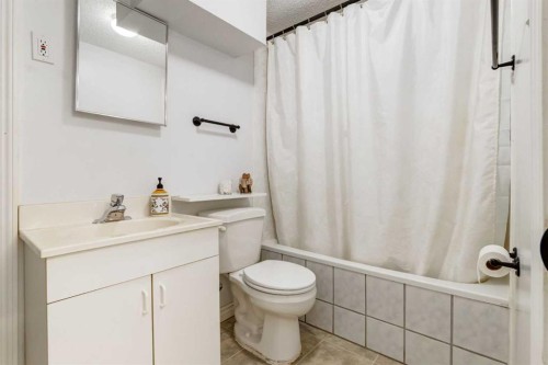 36 Hudson Road Nw, Calgary, AB 