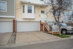 255 Prestwick Acres Lane SE Calgary, AB T2Z 3X9