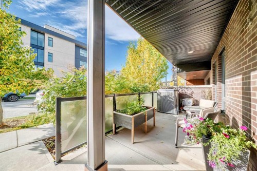 16 Lebel Crescent Nw, Calgary, AB 
