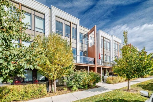 16 Lebel Crescent Nw, Calgary, AB 