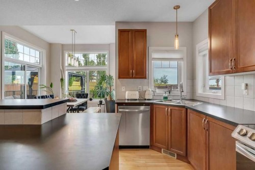 40 Evanspark Circle Nw, Calgary, AB 
