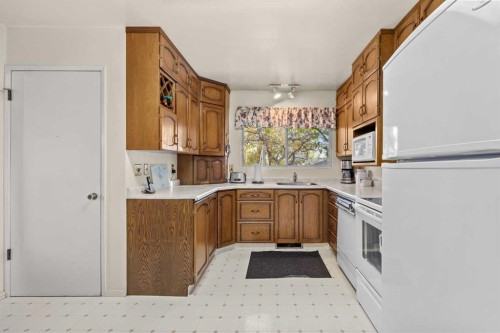 41 Haddock Road Sw, Calgary, AB 