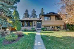 43 Lake Sundance Place SE Calgary, AB T2J 2S9